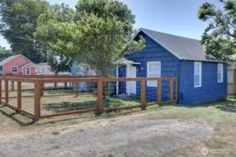 Unit B - 1 Bath studio cabin with new flooring, cabinets and appliances. Check out the fenced yard.