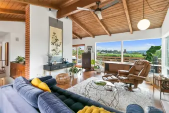 True Mid-Century style with gorgeous details throughout