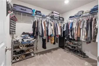 primary walk in closet