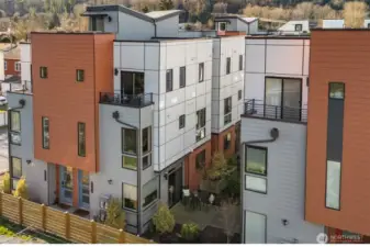 Modern Townhome in the Heart of South Seattle's Vibrant South Park Neighborhood