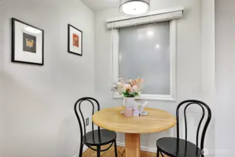 Adorable breakfast nook!