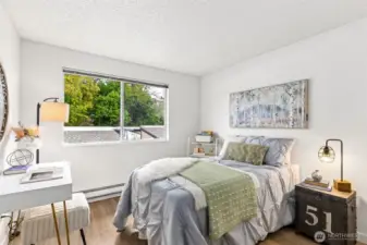 2nd bedroom