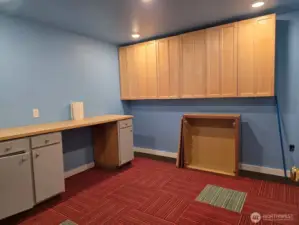 finished room in basement