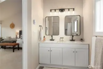 Upper primary suite bathroom