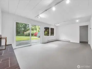 Downstairs bonus room not virtually staged.