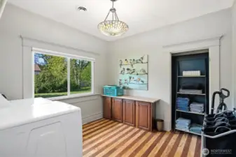 Main level laundry / office room