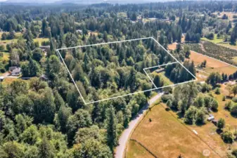 10 serene acres, 9 are wooded & in Open Space classification, 1 is mostly cleared with power, water & septic ~