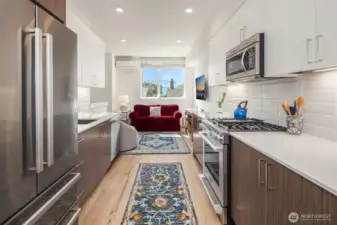 Spacious kitchen with high-end finishes.
