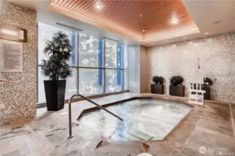 Jacuzzi