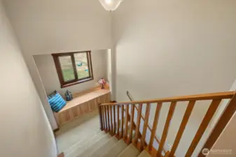 Staircase is over sized and features window seat.  Easy for move in.