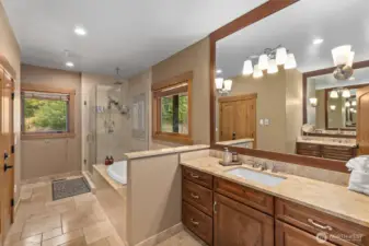 Primary en suite
