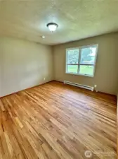 Upstairs primary bedroom