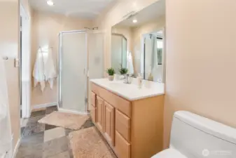 Level 3 - 3/4 Bath in Studio Suite