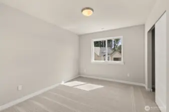 2nd bedroom