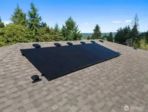 solar panels included too!