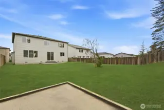 Huge back yard for entertaining