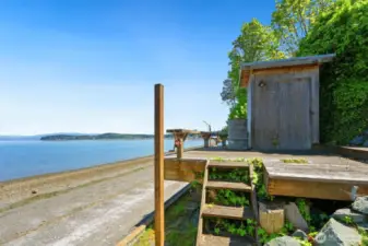Camano Island is famous for its crabbing and you can go fishing from the privacy of your own backyard.