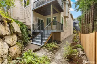 lower deck off of daylight basement