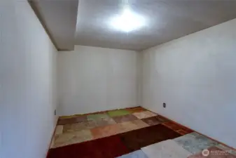 Lower level bonus room 1