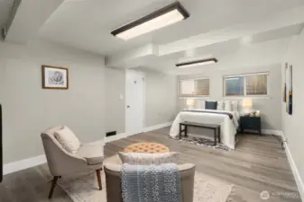 Lower level primary suite
