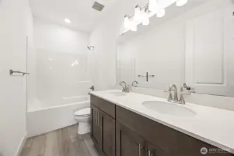 same floorplan/not actual