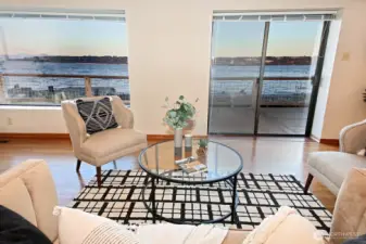 Open the glass door for the sea breeze