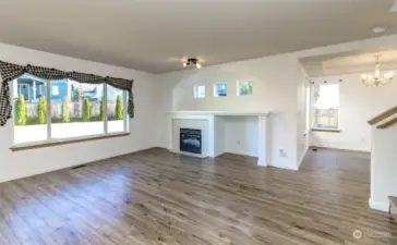 Family room w/ fireplace