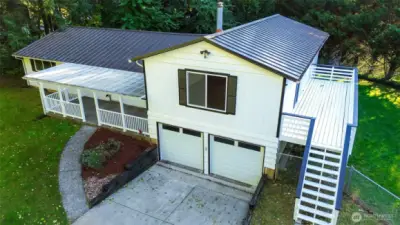 New metal roof in 2022