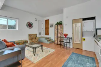 Super cute and rents for at least $1250, last time to a Traveling Nurse!