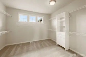 This is your dream closest!!!