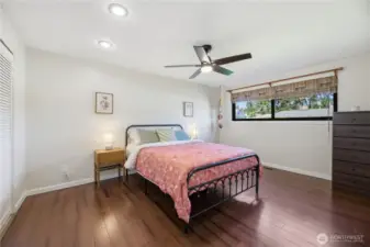 Main floor primary bedroom