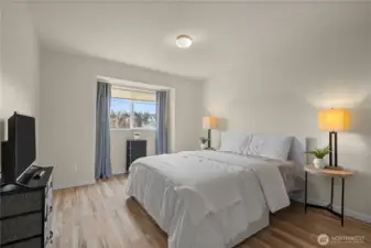 3rd bedroom upstairs