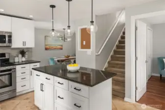 4th bedroom on main dloor