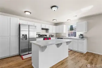 Quartz Countertops with Island & Bar Seating
