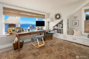 Upper level secondary bedroom with more views.