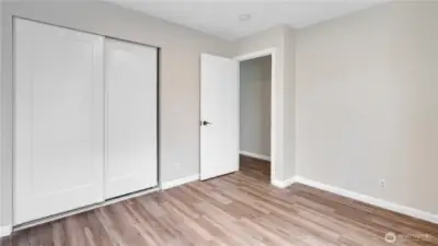Upstairs Bedroom 5