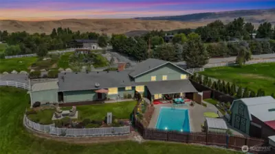 Imagine an evening pool party on hot summer nights