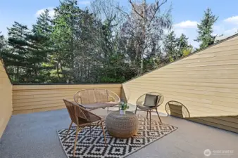 Relax on your private deck, see Blue Angels!