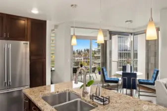 An outward-facing island lets you enjoy the view while you prep.