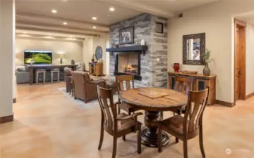 Game /Craft Table