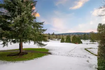 Looking over the 12th  fairway, there is an open and wide westerly view.