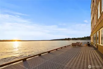 The shared dock for day-use moorage and plenty of space to rest and rejuvenate in the sun.