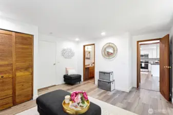 Primary Bed with en-suite
