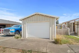 Garage entrance from 5th st.