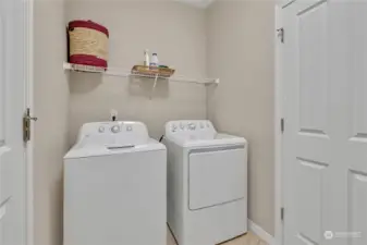 Laundry room/mudroom entry from the garage