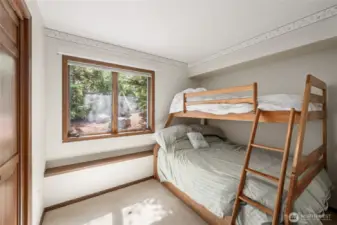 Downstairs 4th bedroom