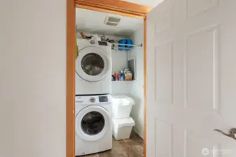 Main level laundry room