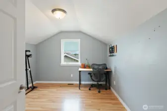 2nd Bedroom upper level