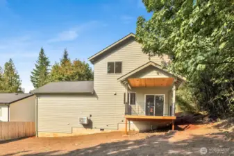 One of the Kind With Attention to Details 3bd. 3ba. House.