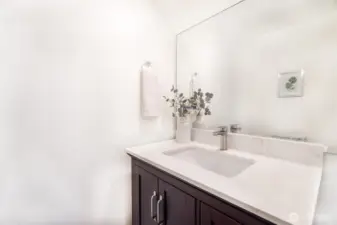 Powderroom on main level